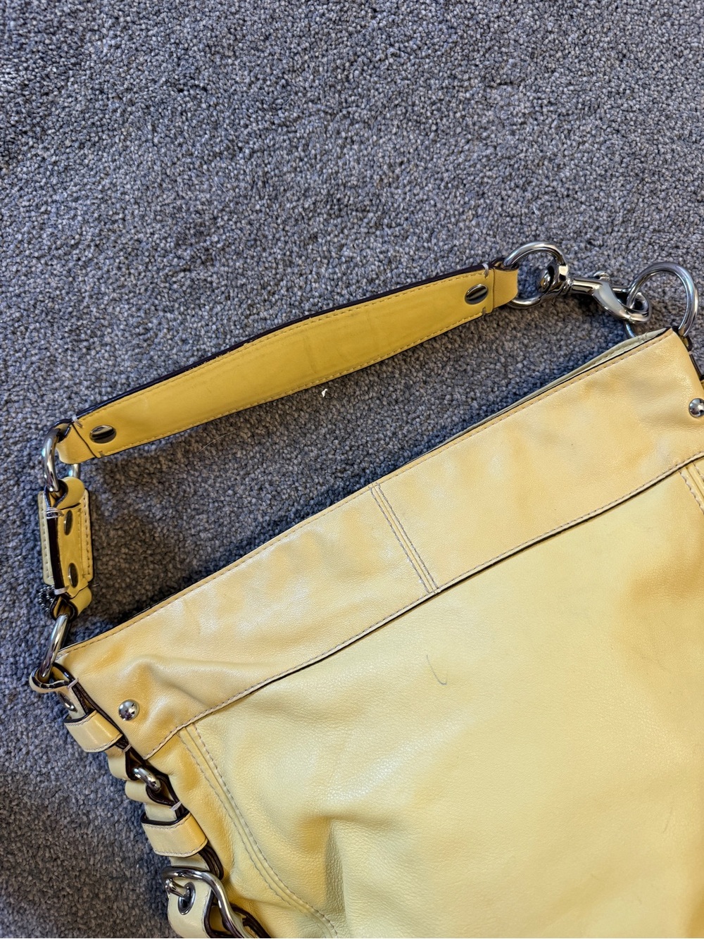 Vintage Coach Zoe Large Leather Hobo Buckle Shoulder Bag F12669 in Yellow - Picture 9 of 10